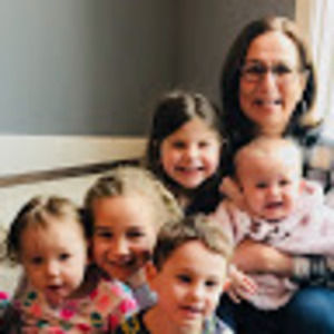 Meet your Posher, Debbie